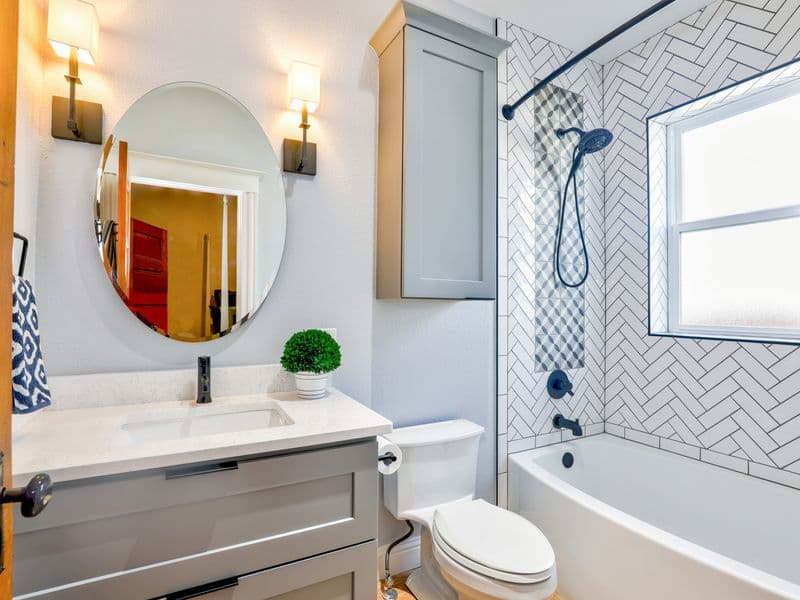 Vanity & Tile